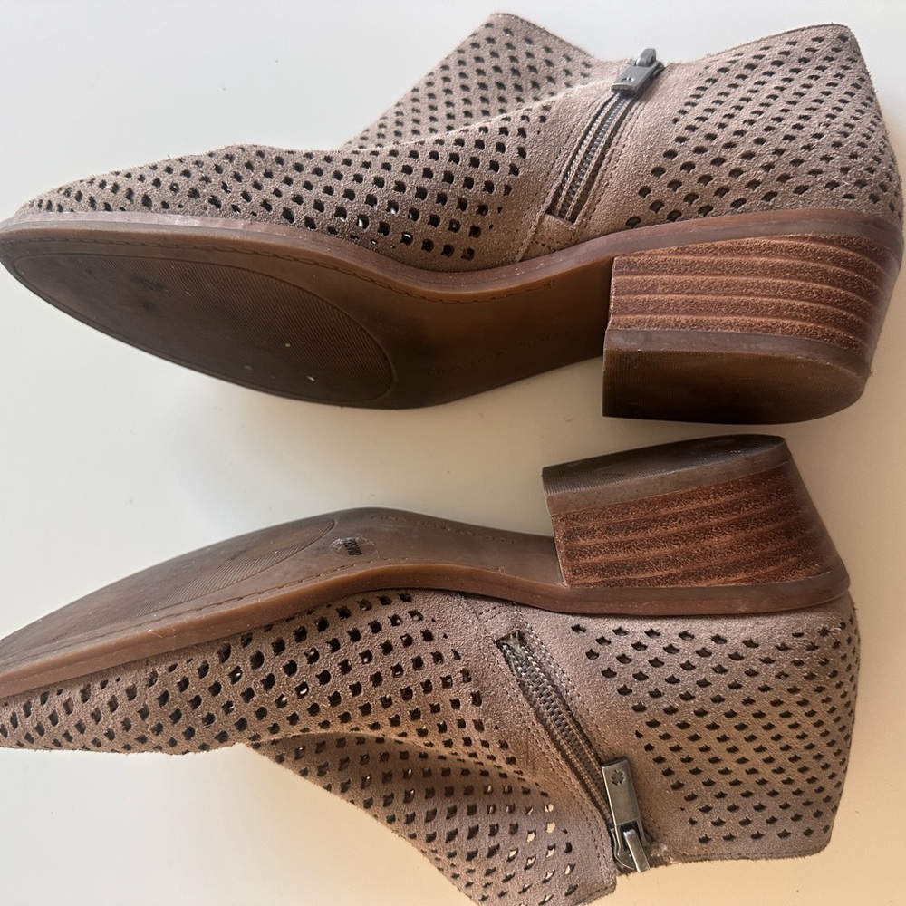 Lucky Brand Bayley Perforated Tan Ankle Boots in Taupe - Picture 3 of 5